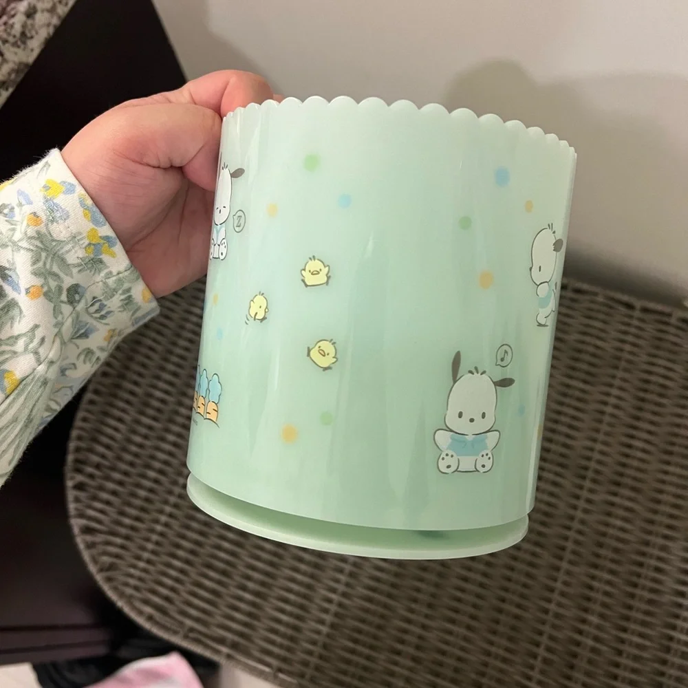 SANRIO Pochacco Rotating Cosmetic Rack